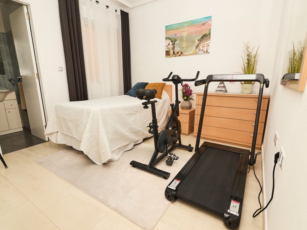 2 makuuhuone Huoneisto myytävänä paikassa Torrevieja mukana 
autotalli - 164 900 € (Ref: 9793126)