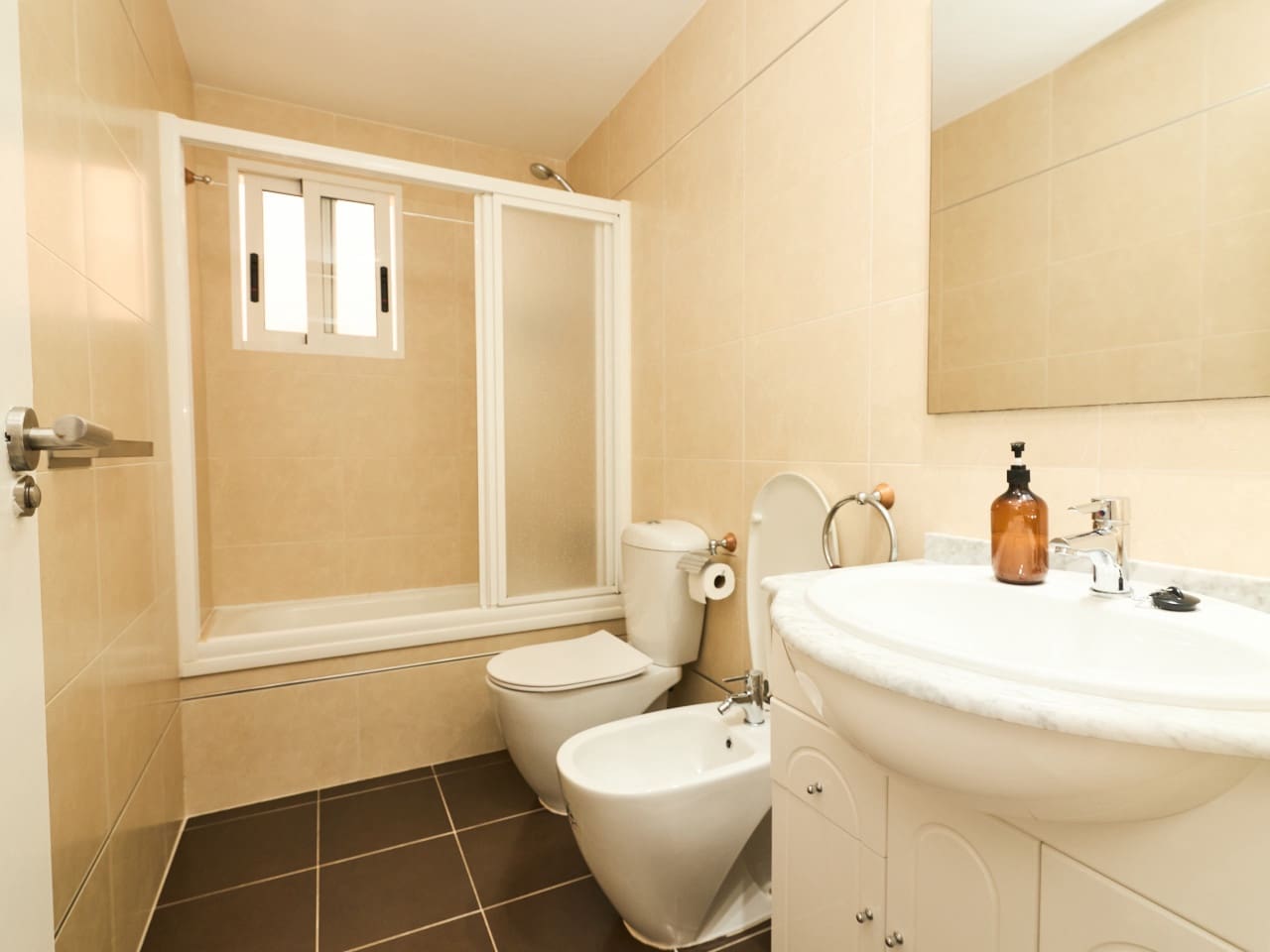 2 makuuhuone Huoneisto myytävänä paikassa Torrevieja mukana 
autotalli - 164 900 € (Ref: 9793126)