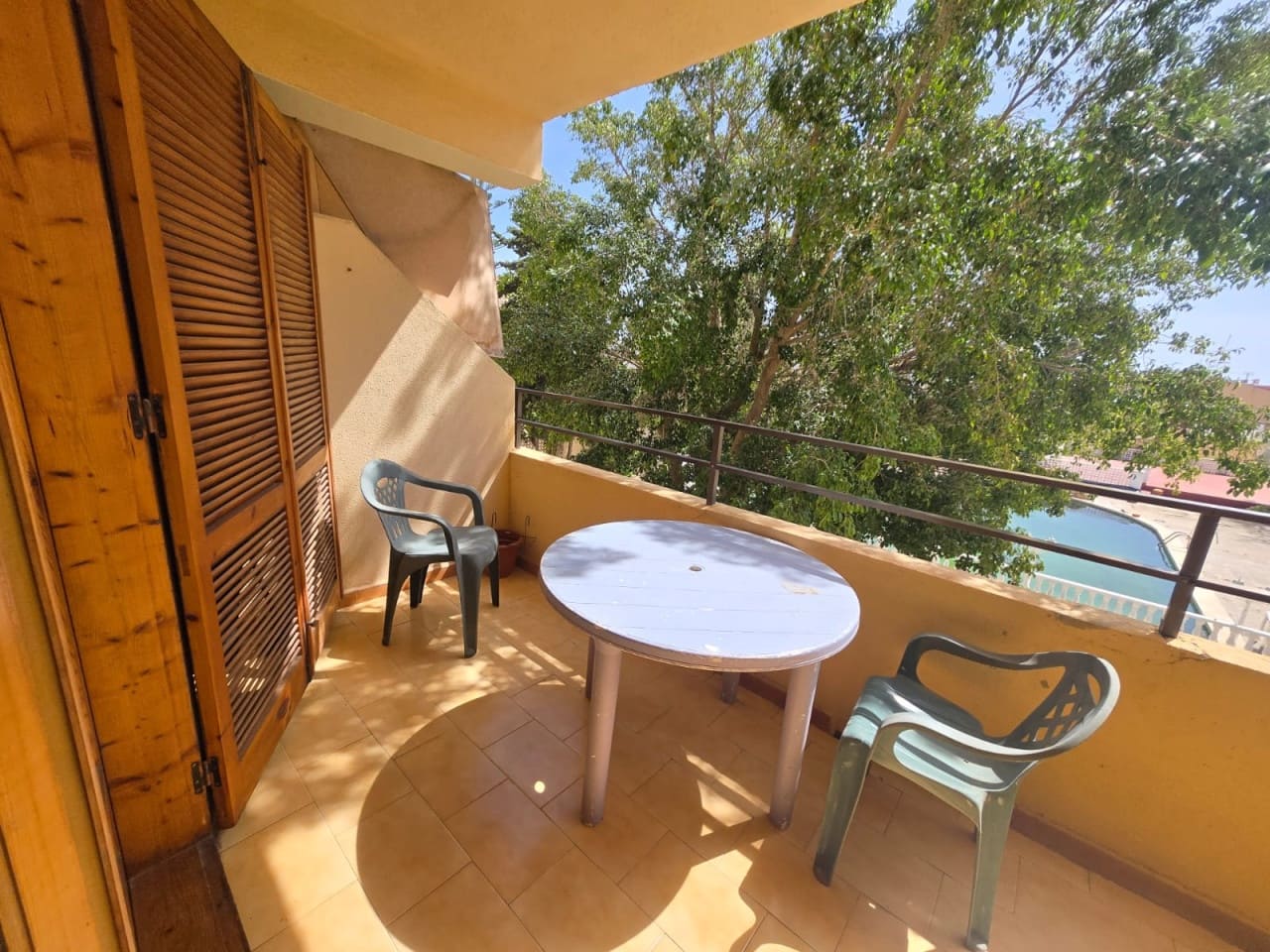 Lägenhet till salu i Torrevieja - 85 000 € (Ref: 9800043)