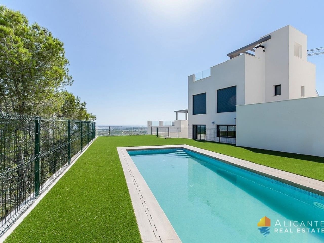 3 bedroom Villa for sale in San Miguel de Salinas with pool garage - € 415,000 (Ref: 9806209)