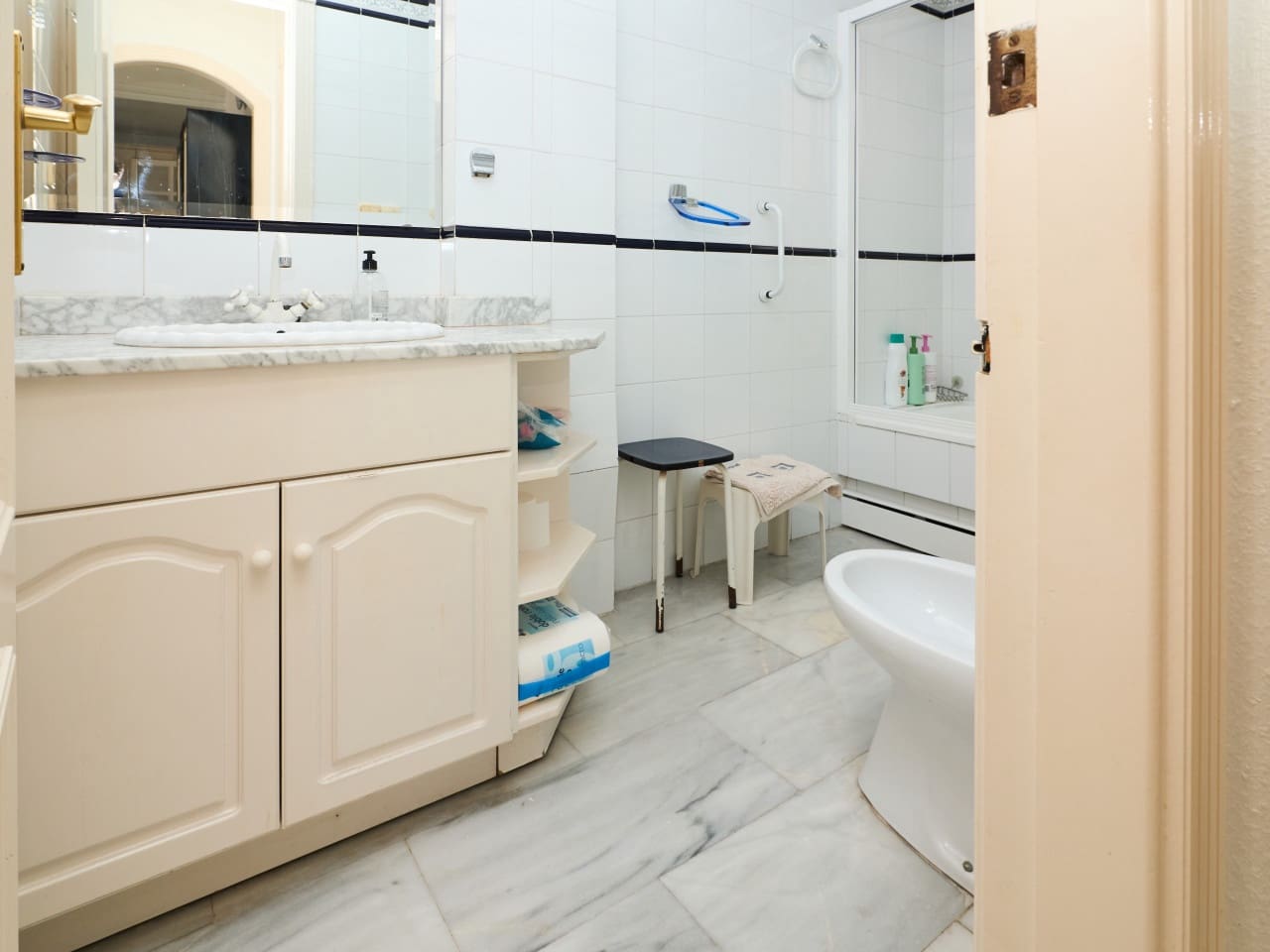 2 sovrum Lägenhet till salu i Torrevieja med pool garage - 222 260 € (Ref: 9809394)