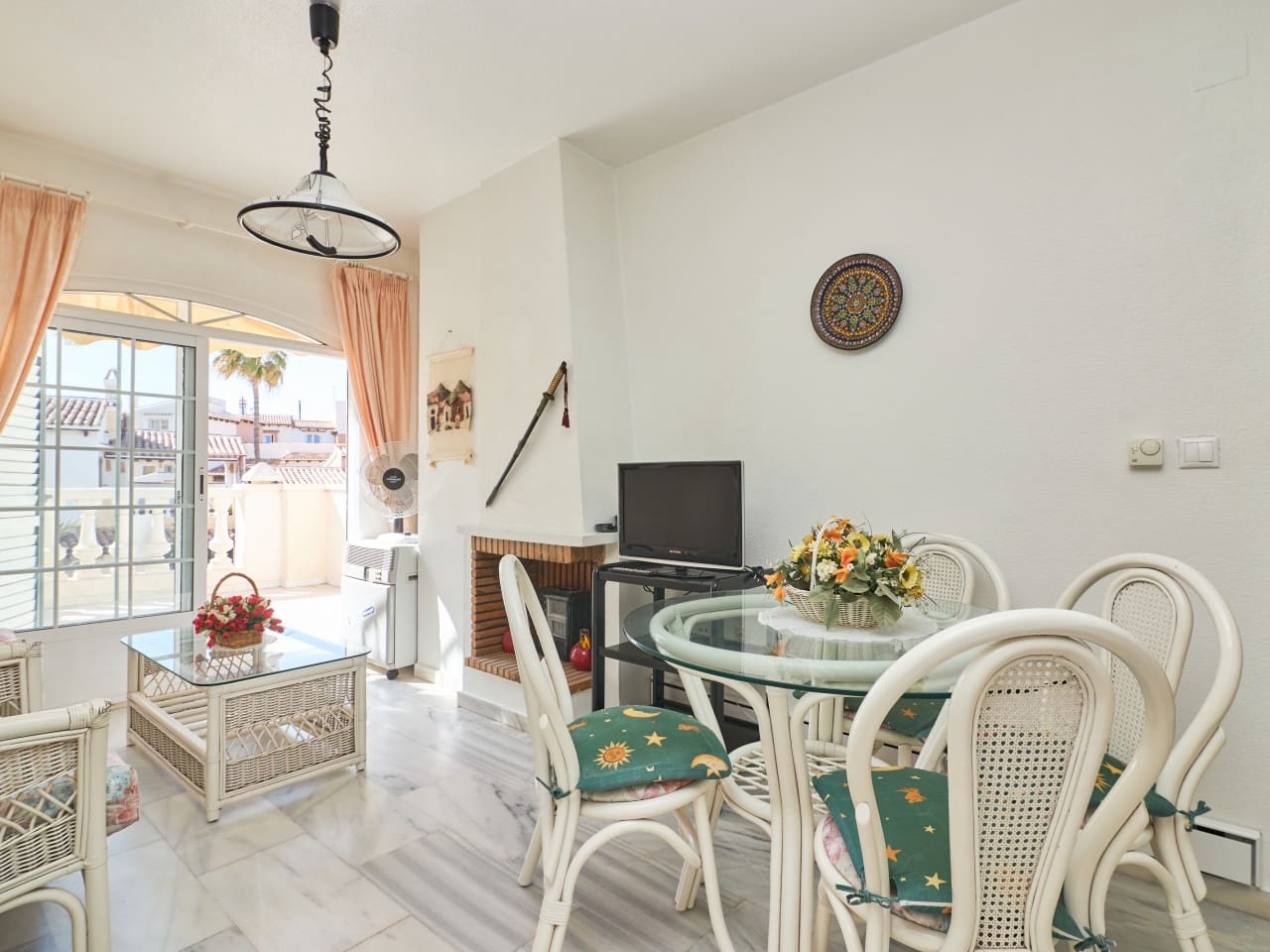 2 sovrum Lägenhet till salu i Torrevieja med pool garage - 222 260 € (Ref: 9809394)