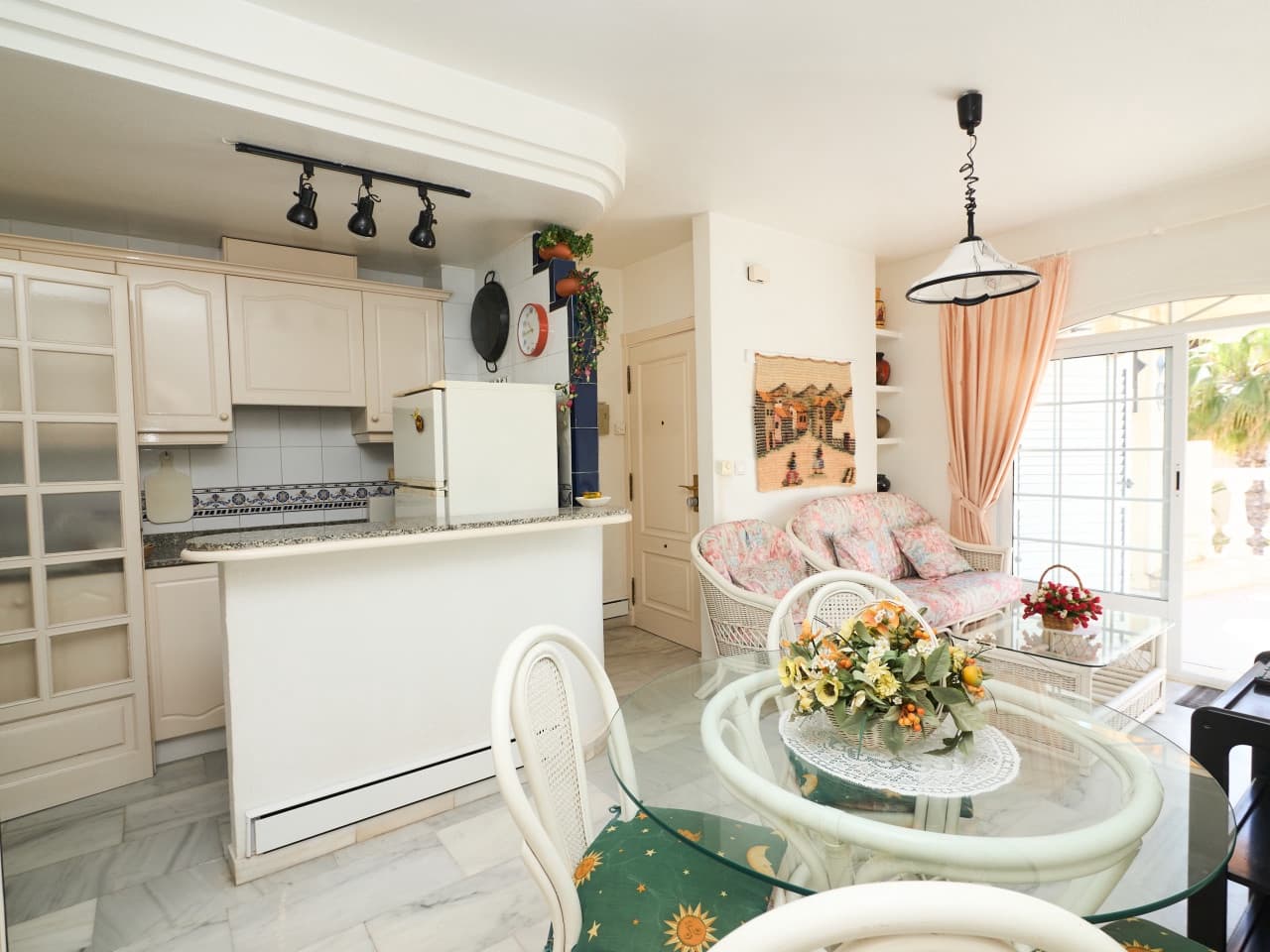 2 sovrum Lägenhet till salu i Torrevieja med pool garage - 222 260 € (Ref: 9809394)
