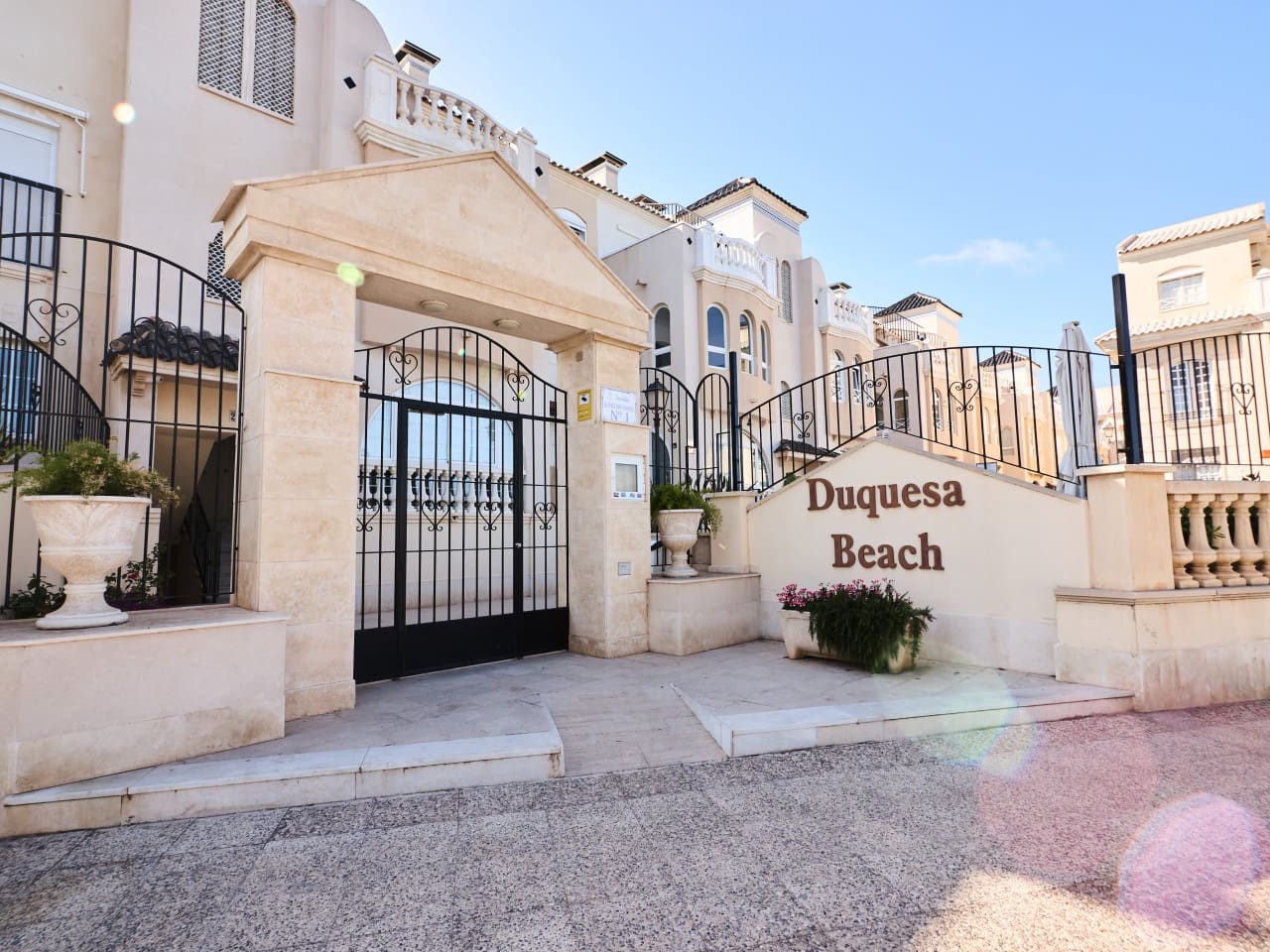 2 sovrum Lägenhet till salu i Torrevieja med pool garage - 222 260 € (Ref: 9809394)