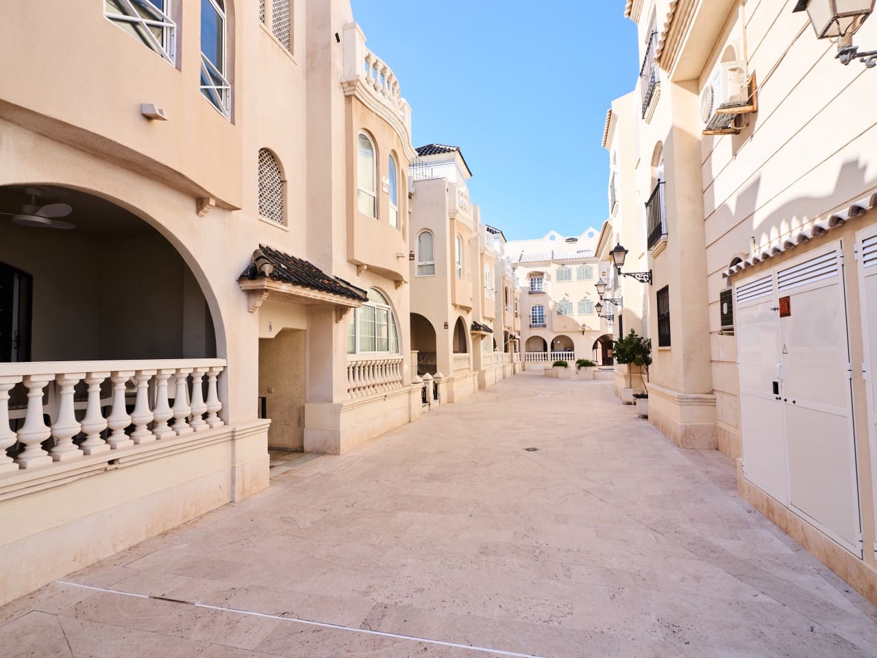2 sovrum Lägenhet till salu i Torrevieja med pool garage - 222 260 € (Ref: 9809394)