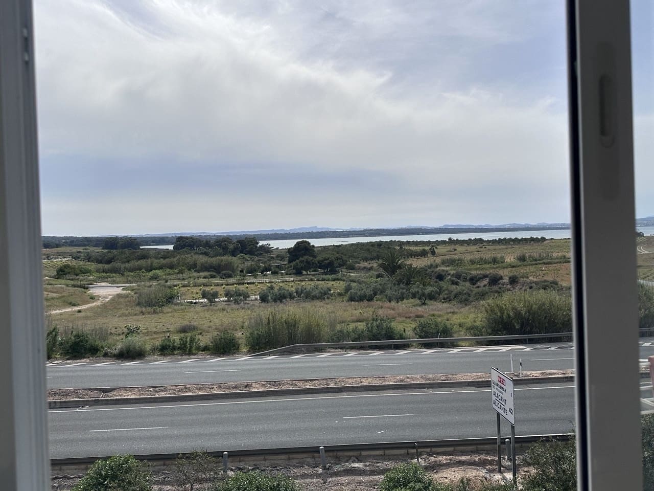 Lägenhet till salu i Torrevieja - 79 995 € (Ref: 9812458)