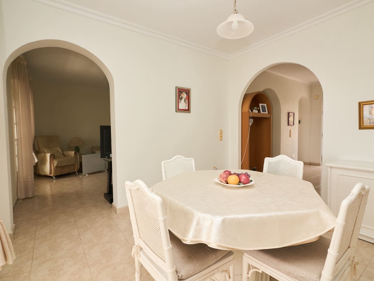 4 slaapkamer Villa te koop in Ciudad Quesada met zwembad garage - € 744.000 (Ref: 9813447)