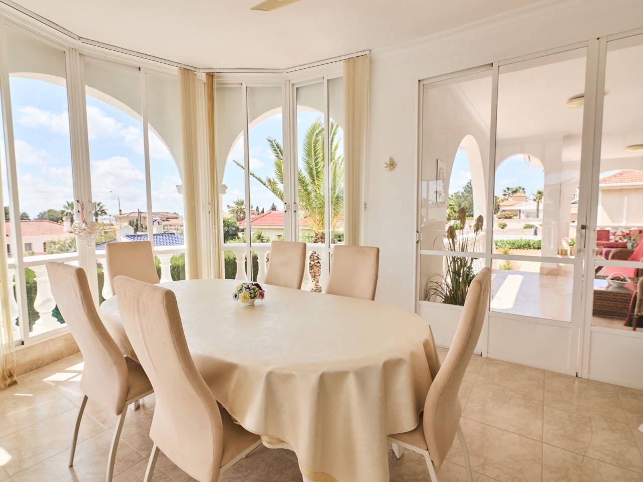 4 slaapkamer Villa te koop in Ciudad Quesada met zwembad garage - € 744.000 (Ref: 9813447)