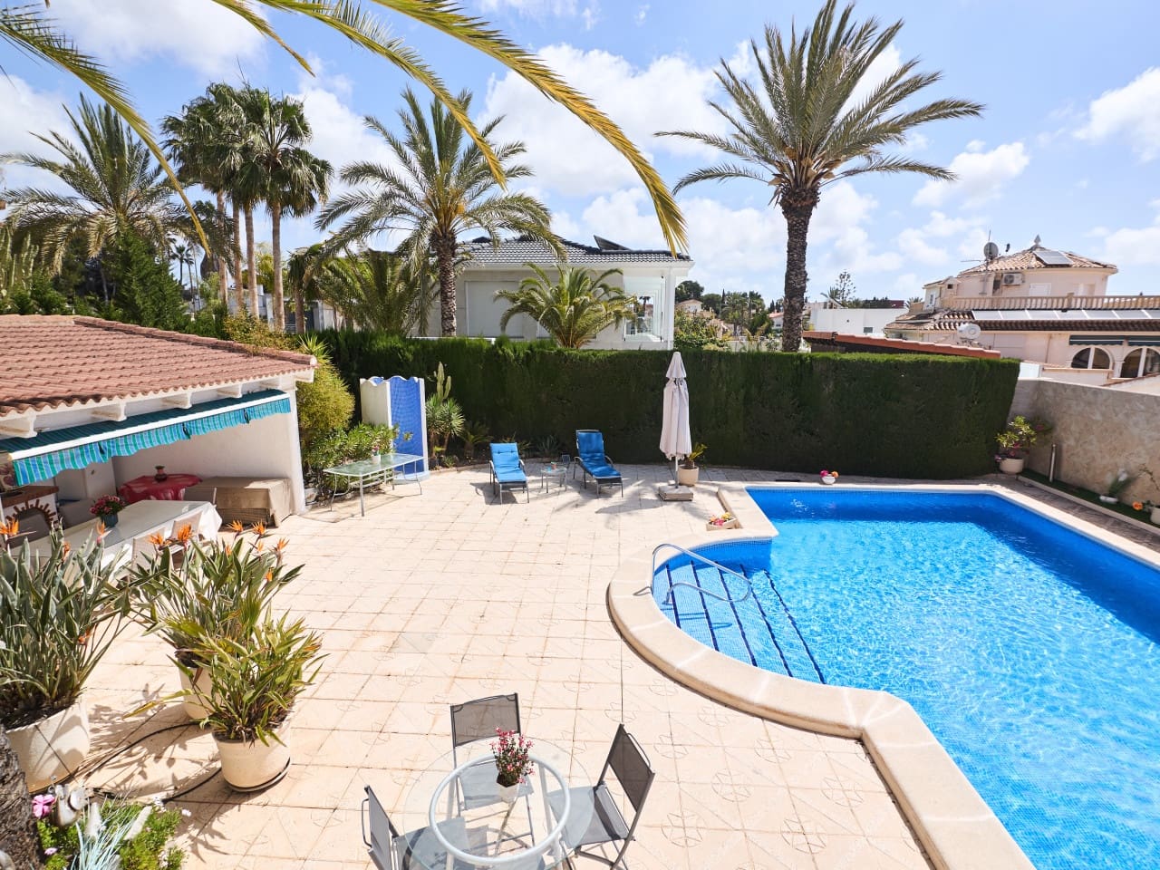 4 slaapkamer Villa te koop in Ciudad Quesada met zwembad garage - € 744.000 (Ref: 9813447)