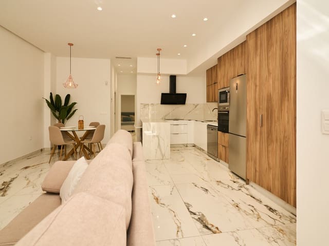 2 slaapkamer Appartement te koop in Avenida Habaneras - Curva de Palangre, Torrevieja - € 189.000 (Ref: 9830421)