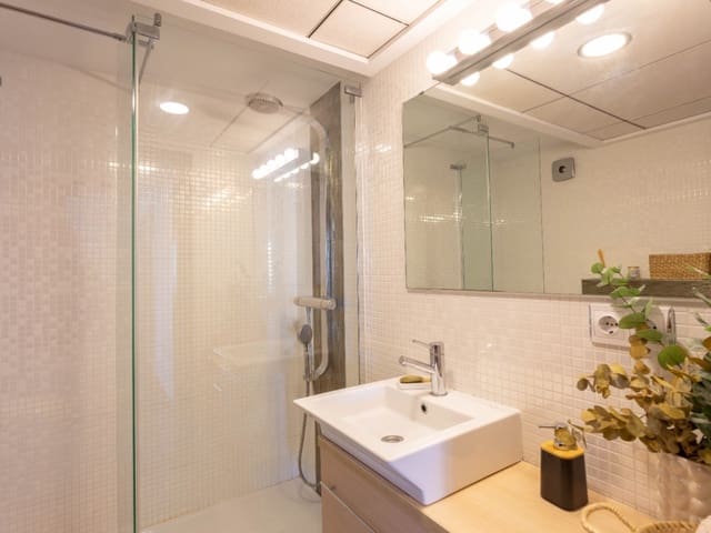 3 camera da letto Appartamento in vendita in Casco Antiguo - Sant Cruz - Ayuntamiento, Alicante città - 429.000 € (Rif: 9834802)