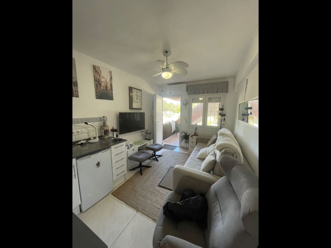 1 soveværelse Villa til salg i Guardamar del Segura med swimmingpool garage - € 119.000 (Ref: 9844626)