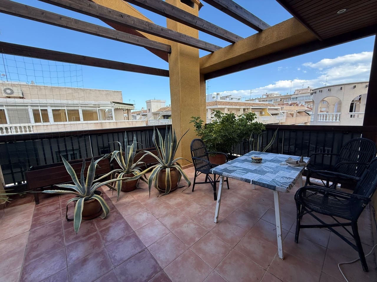 2 soveværelse Lejlighed til salg i Torrevieja - € 194.000 (Ref: 9852085)