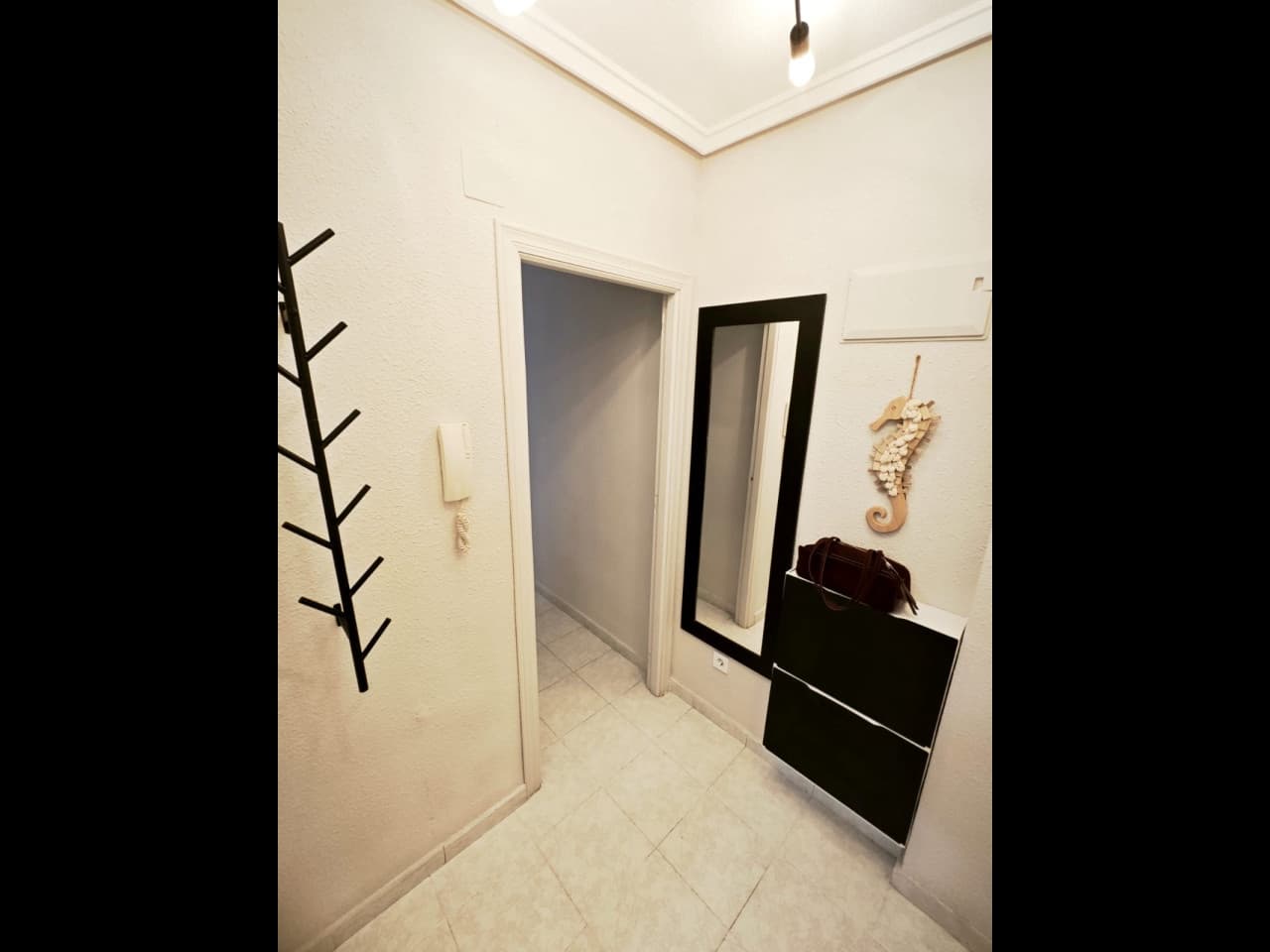 Appartement te koop in Torrevieja met zwembad - € 90.000 (Ref: 9866245)
