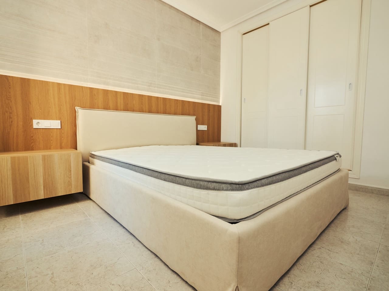 2 bedroom Apartment for sale in Villamartin with pool - € 220,000 (Ref: 9872099)