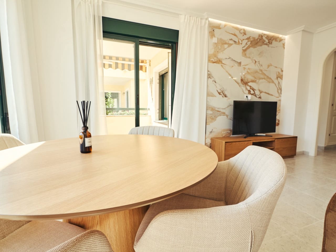 2 bedroom Apartment for sale in Villamartin with pool - € 220,000 (Ref: 9872099)