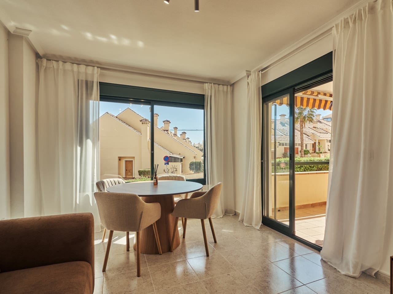 2 bedroom Apartment for sale in Villamartin with pool - € 220,000 (Ref: 9872099)