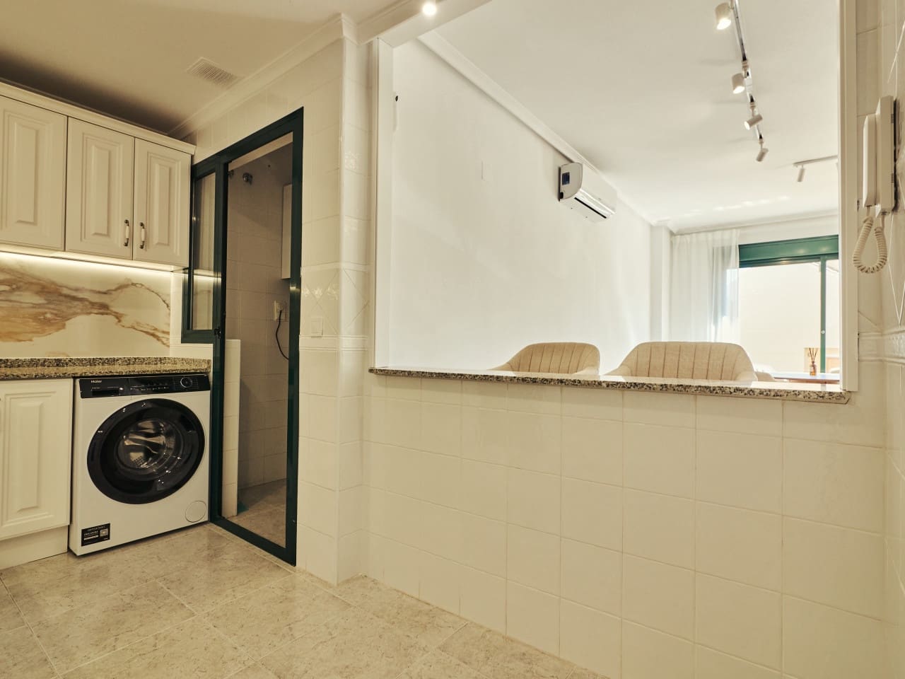 2 bedroom Apartment for sale in Villamartin with pool - € 220,000 (Ref: 9872099)