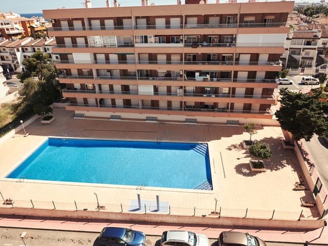 2 soverom Leilighet til salgs i Punta Prima, Torrevieja med svømmebasseng garasje - € 220 000 (Ref: 9872100)