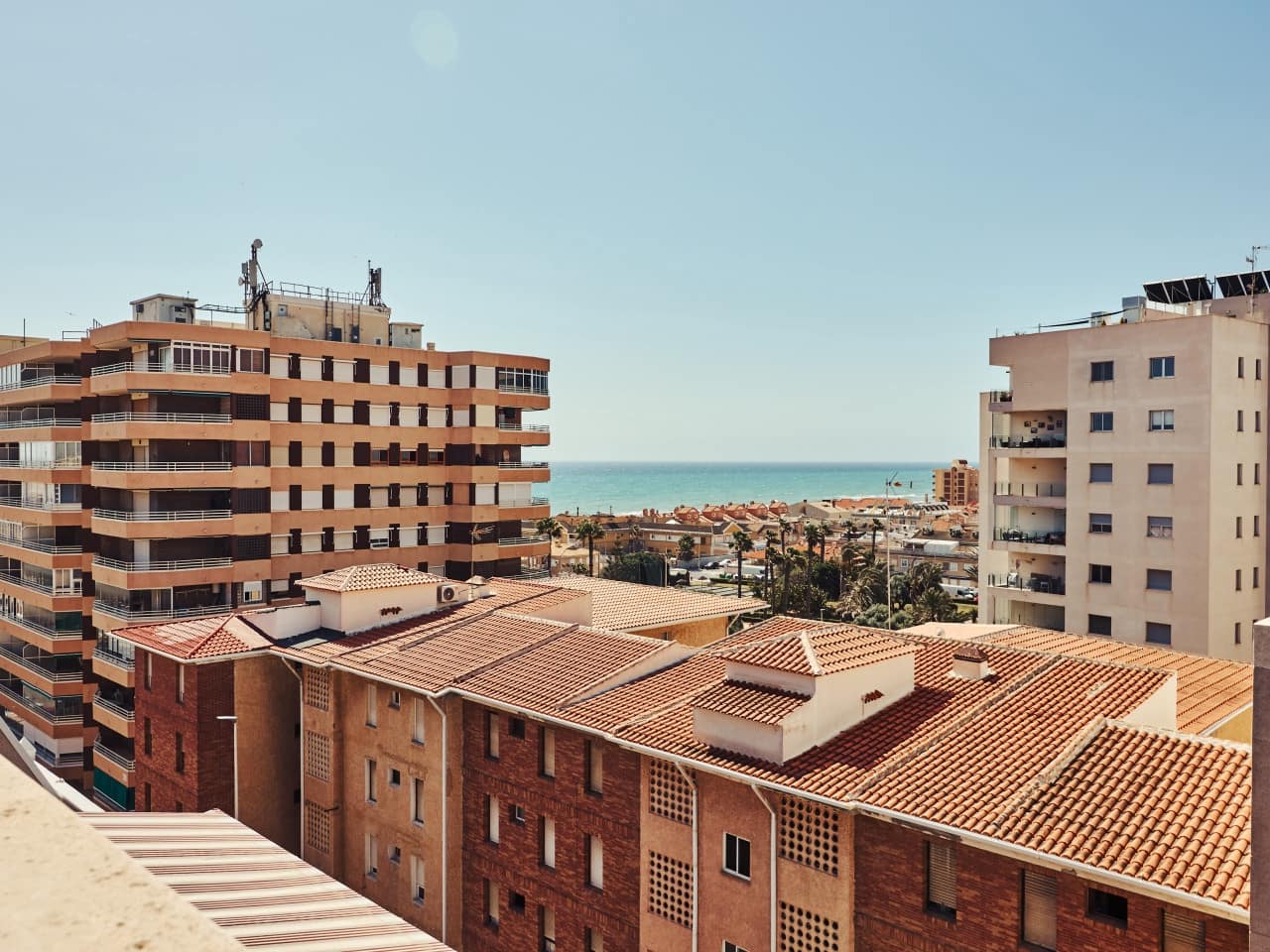 2 soverom Leilighet til salgs i Torrevieja med svømmebasseng - € 168 000 (Ref: 9879870)