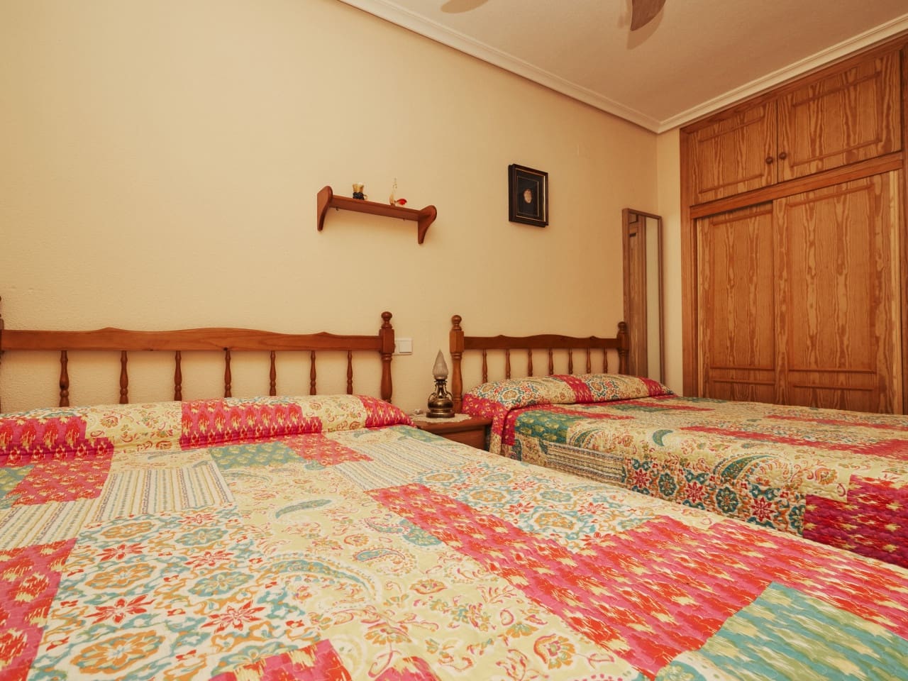 2 soverom Leilighet til salgs i Torrevieja med svømmebasseng - € 168 000 (Ref: 9879870)