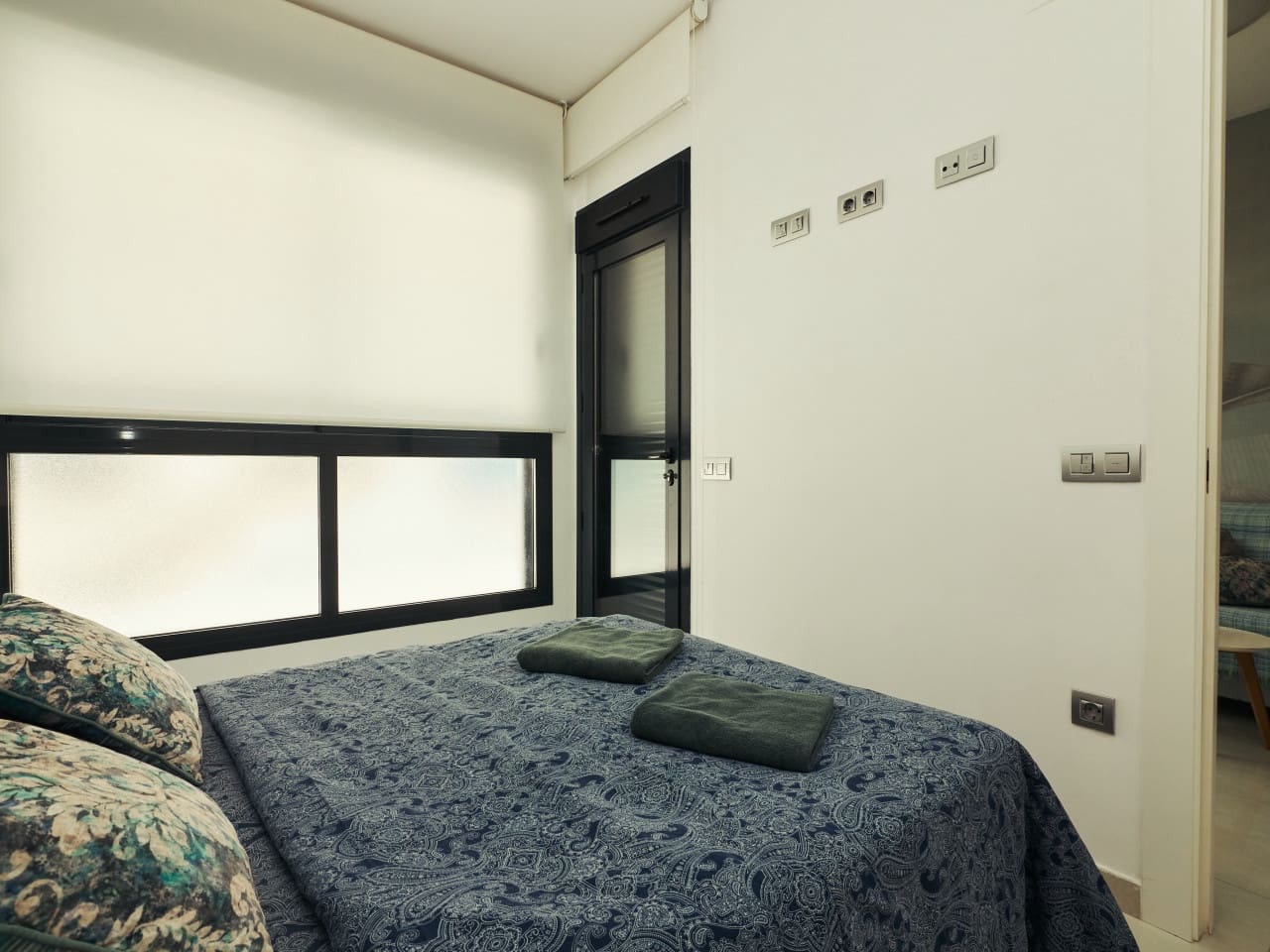 2 makuuhuone Huoneisto myytävänä paikassa Torrevieja mukana uima-altaan - 185 000 € (Ref: 9891151)