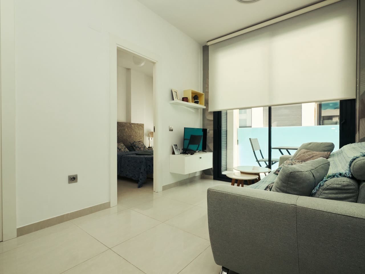 2 makuuhuone Huoneisto myytävänä paikassa Torrevieja mukana uima-altaan - 185 000 € (Ref: 9891151)