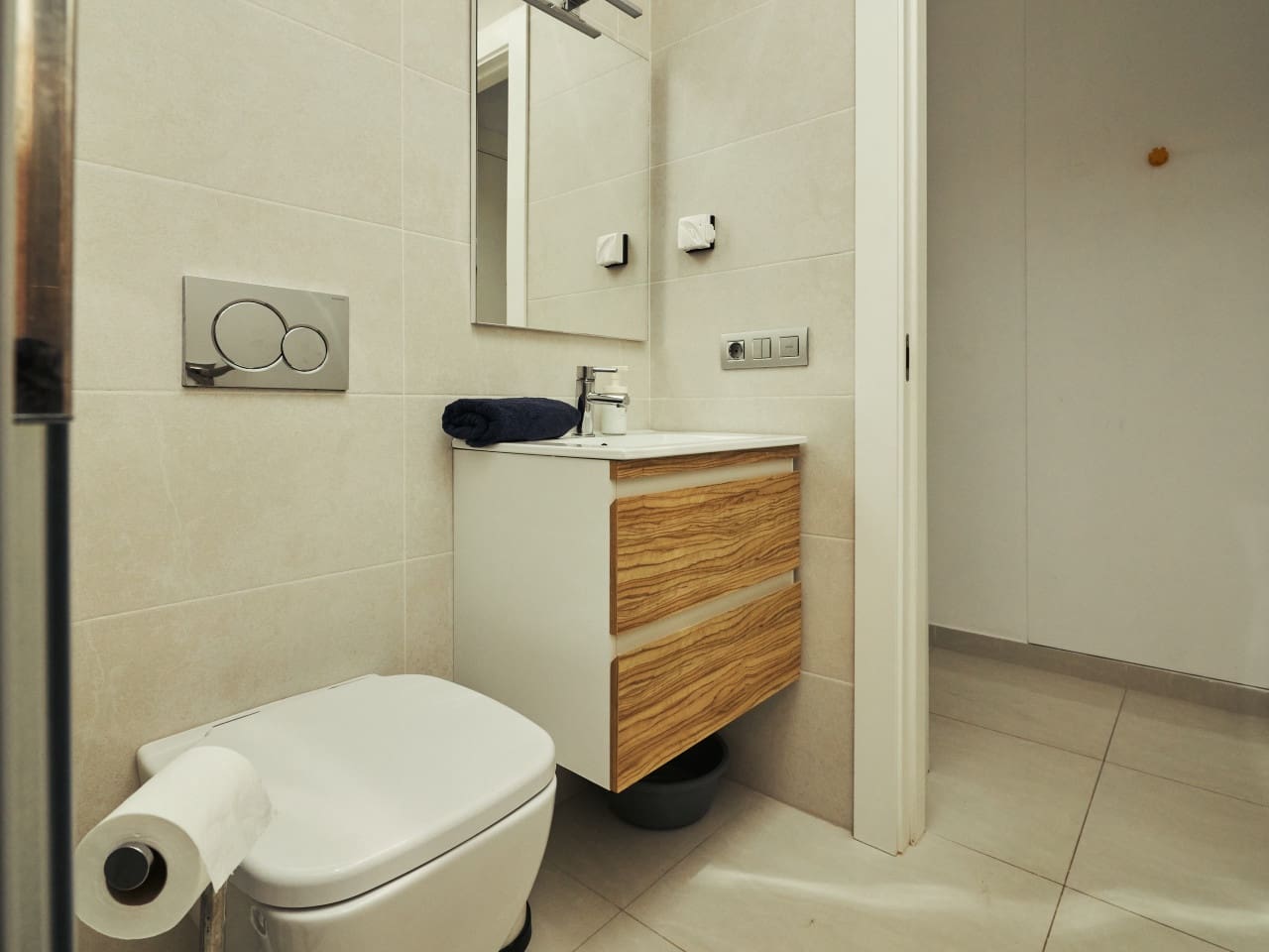 2 makuuhuone Huoneisto myytävänä paikassa Torrevieja mukana uima-altaan - 185 000 € (Ref: 9891151)