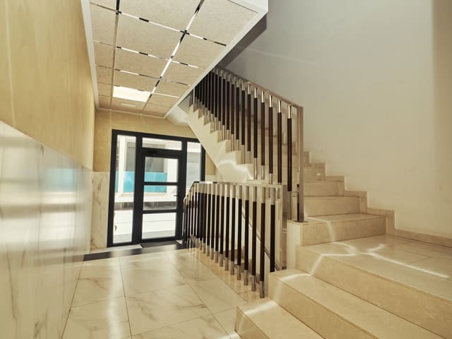 2 makuuhuone Huoneisto myytävänä paikassa Avenida Habaneras - Curva de Palangre, Torrevieja mukana uima-altaan - 185 000 € (Ref: 9891151)