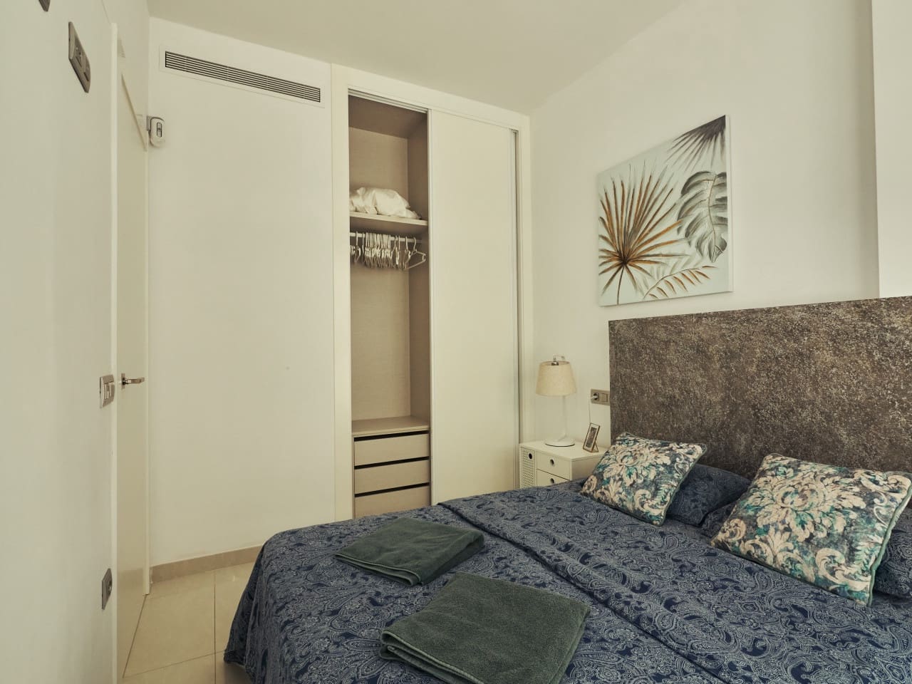 2 makuuhuone Huoneisto myytävänä paikassa Torrevieja mukana uima-altaan - 185 000 € (Ref: 9891151)