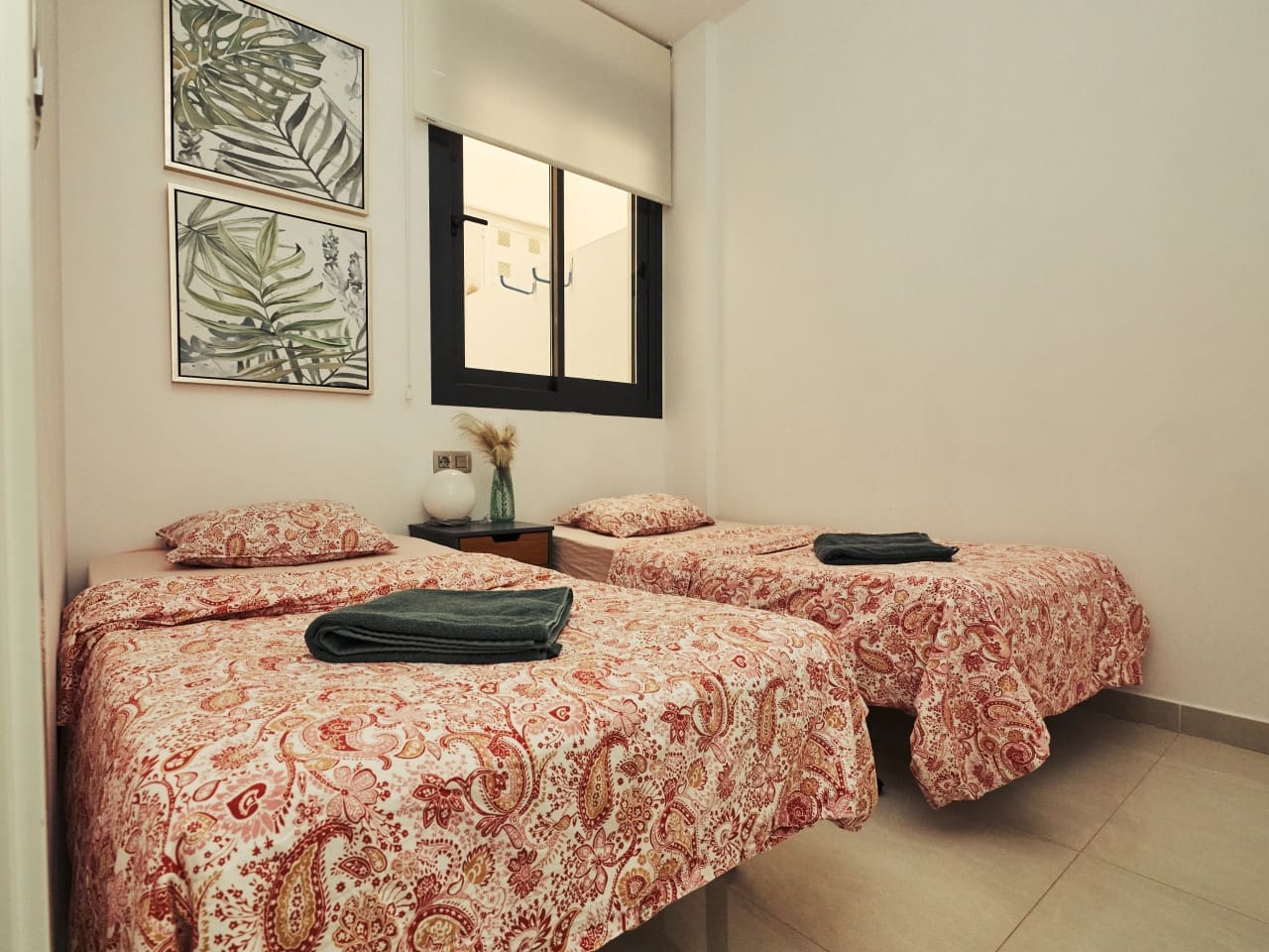 2 makuuhuone Huoneisto myytävänä paikassa Torrevieja mukana uima-altaan - 185 000 € (Ref: 9891151)