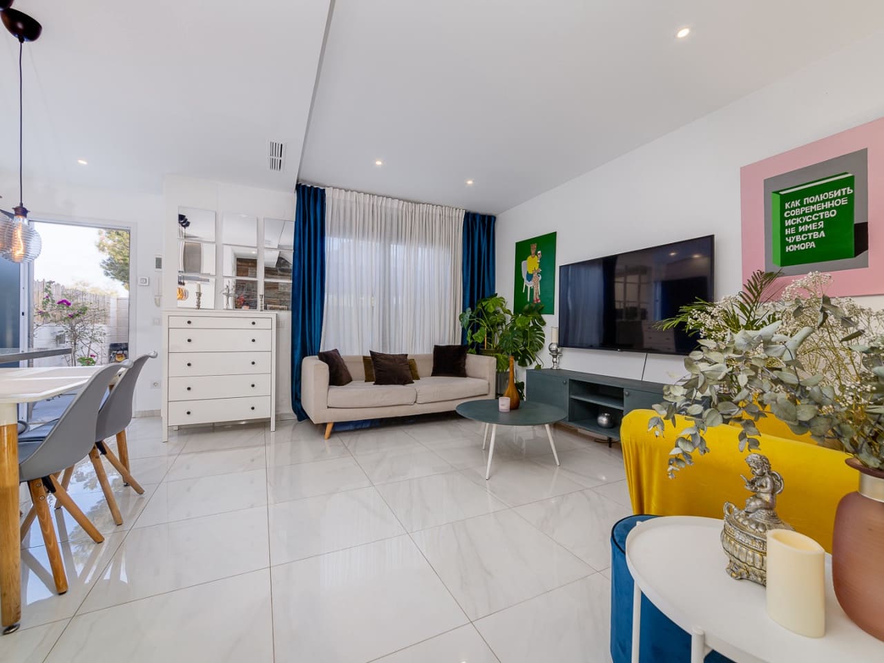 3 Zimmer Haus zu verkaufen in Filipinas mit Pool Garage - 324.900 € (Ref: 9893203)