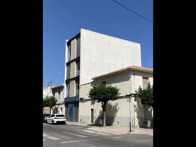 Casa de 3 habitaciones en Almoradí en venta - 515.000 € (Ref: 9898461)