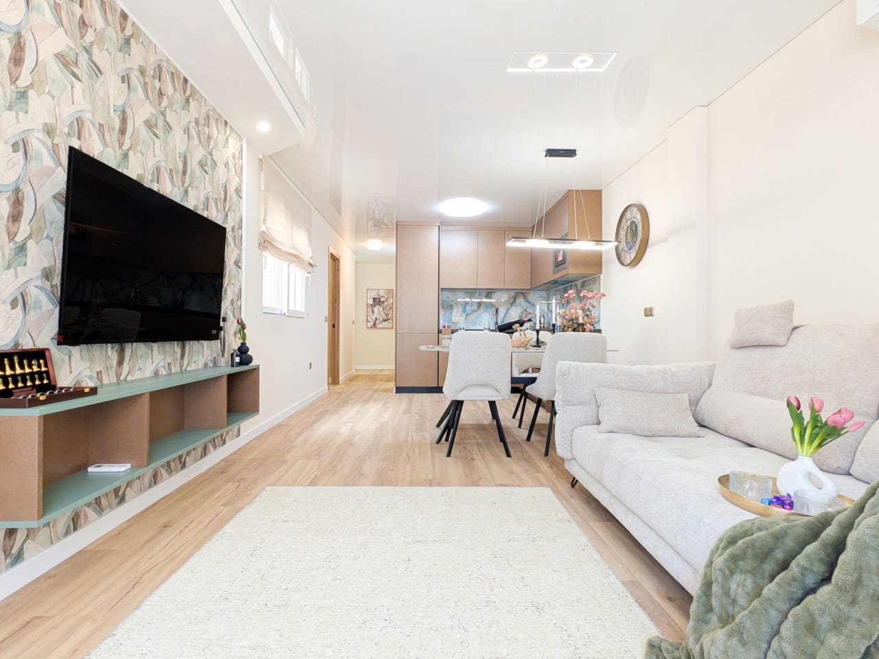 2 slaapkamer Appartement te koop in Torrevieja - € 188.800 (Ref: 9908266)
