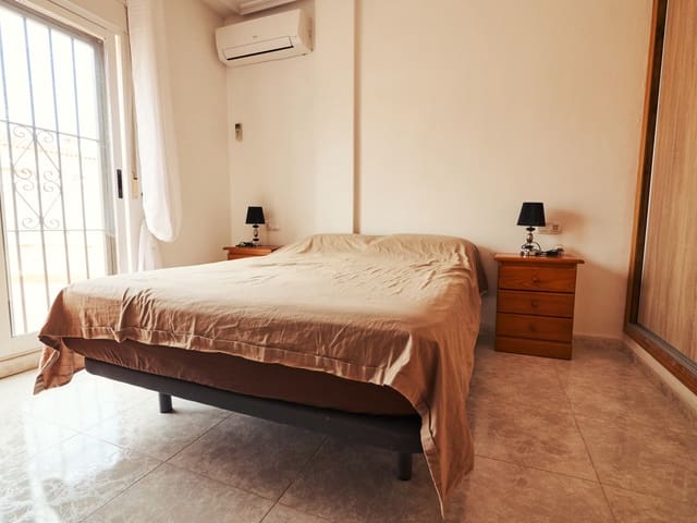 2 slaapkamer Huis te koop in Parque Acuático - Sector 25, Torrevieja met zwembad - € 185.000 (Ref: 9921072)
