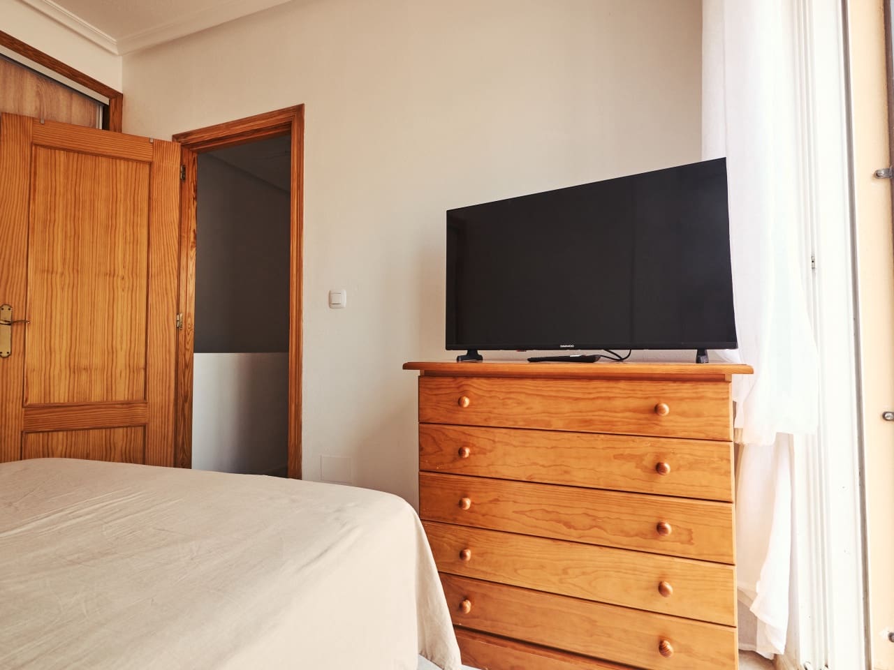 2 slaapkamer Huis te koop in Torrevieja met zwembad - € 185.000 (Ref: 9921072)