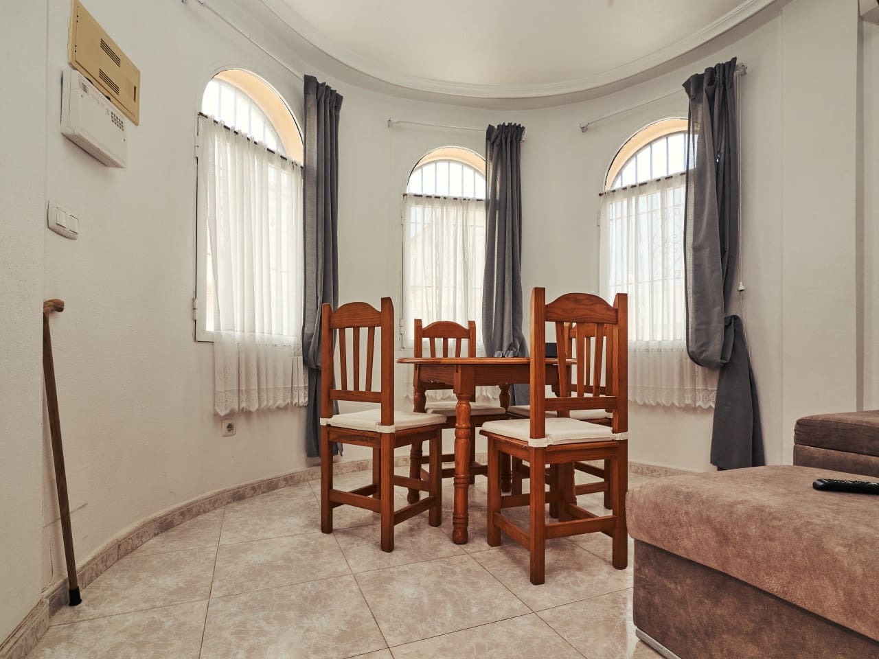 2 slaapkamer Huis te koop in Torrevieja met zwembad - € 185.000 (Ref: 9921072)