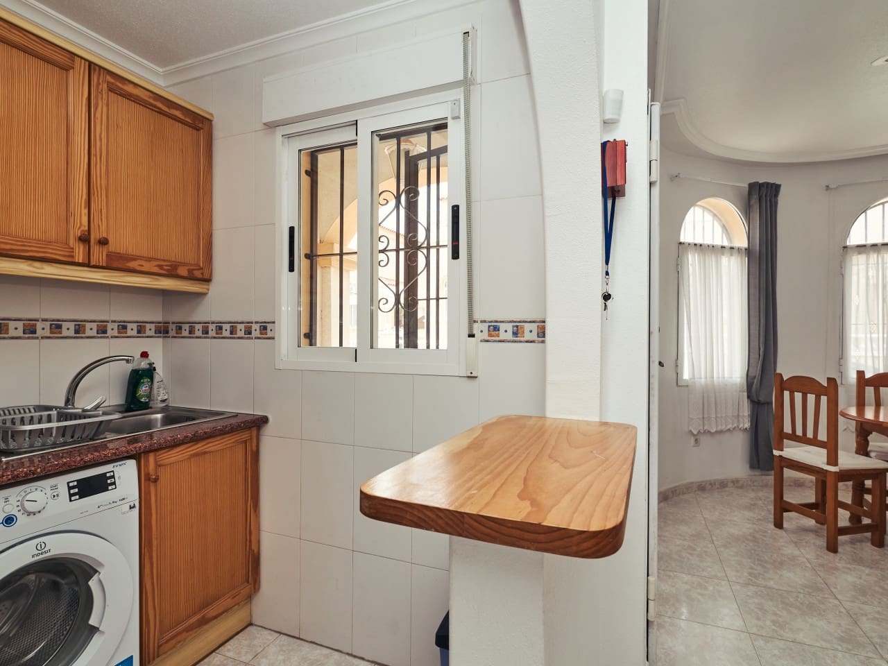 2 slaapkamer Huis te koop in Torrevieja met zwembad - € 185.000 (Ref: 9921072)