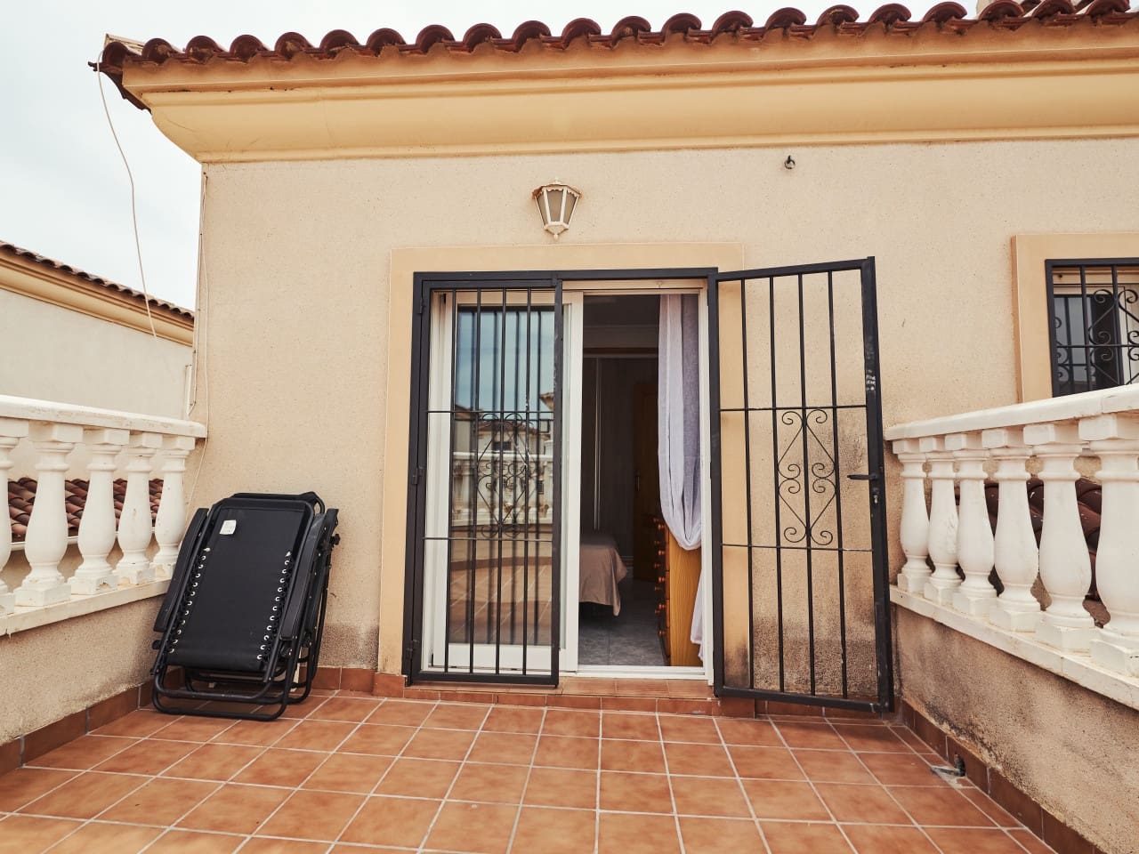 2 slaapkamer Huis te koop in Torrevieja met zwembad - € 185.000 (Ref: 9921072)
