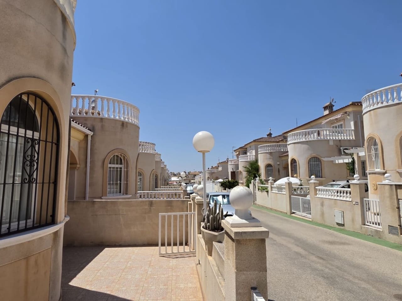 2 Zimmer Haus zu verkaufen in Torrevieja mit Pool - 185.000 € (Ref: 9921072)