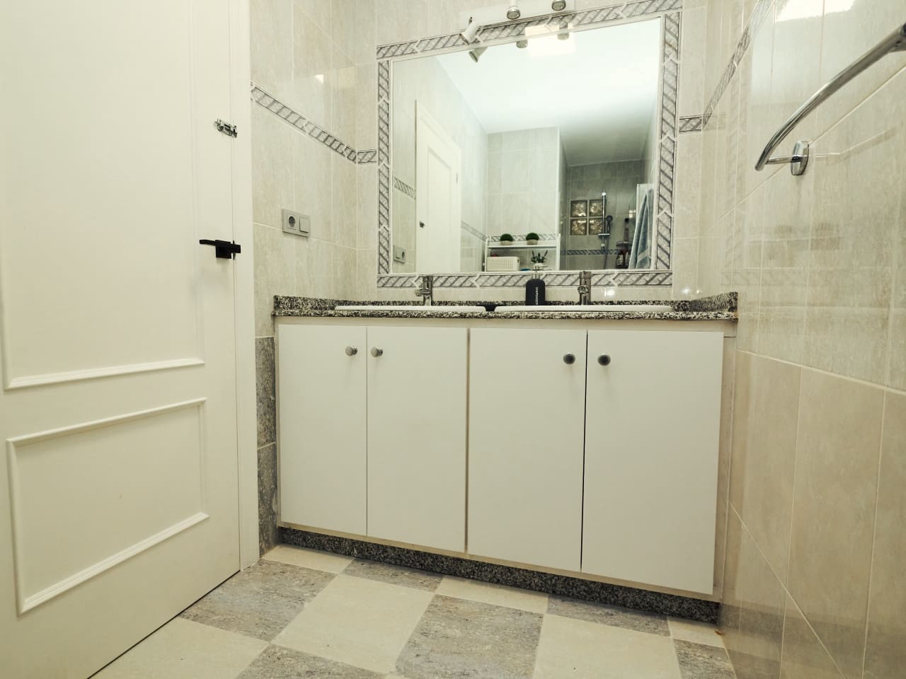3 soverom Hus til salgs i La Zenia med svømmebasseng - € 229 950 (Ref: 9926518)
