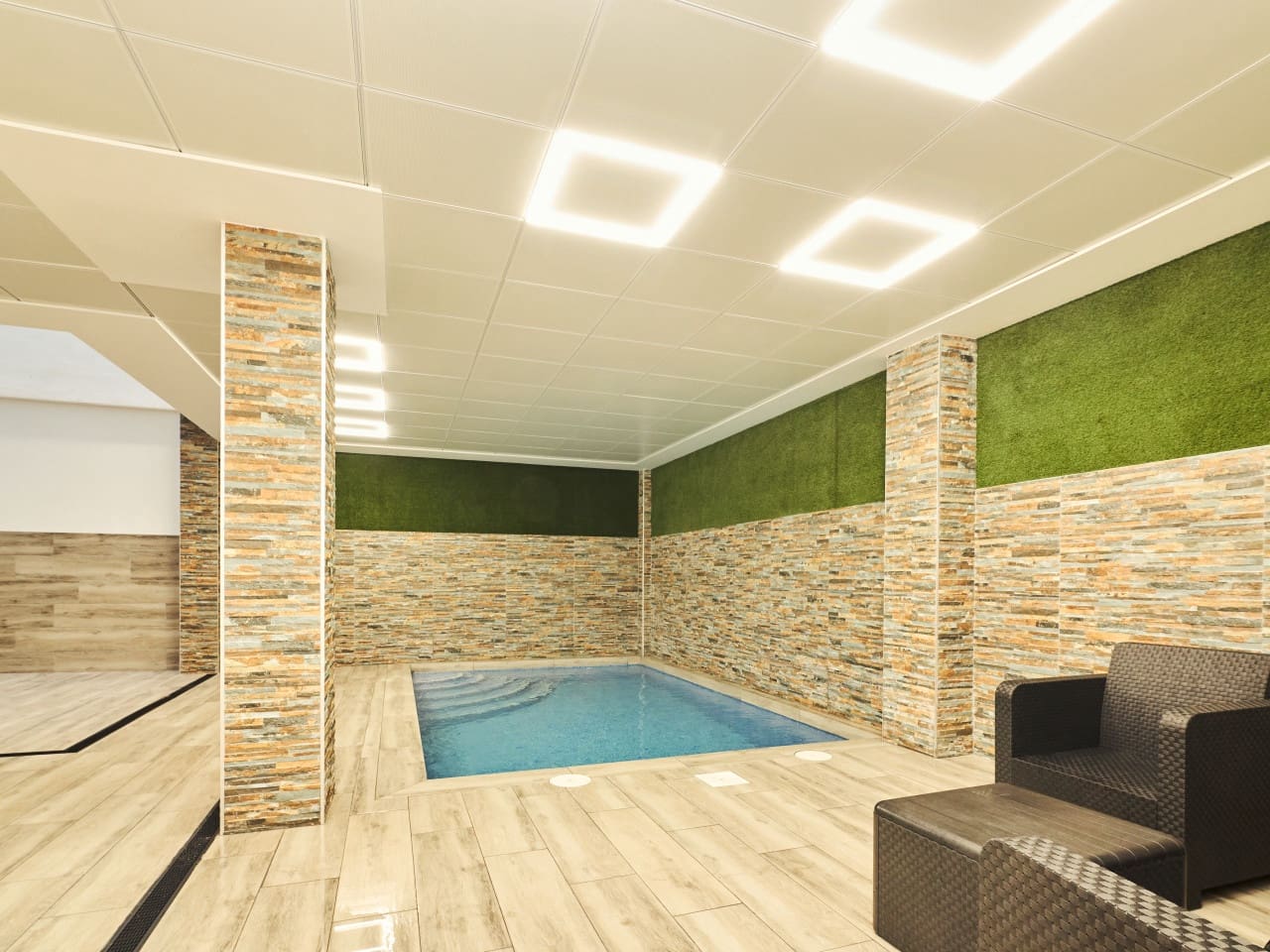 2 bedroom Apartment for sale in Torrevieja with pool garage - € 326,900 (Ref: 9930031)