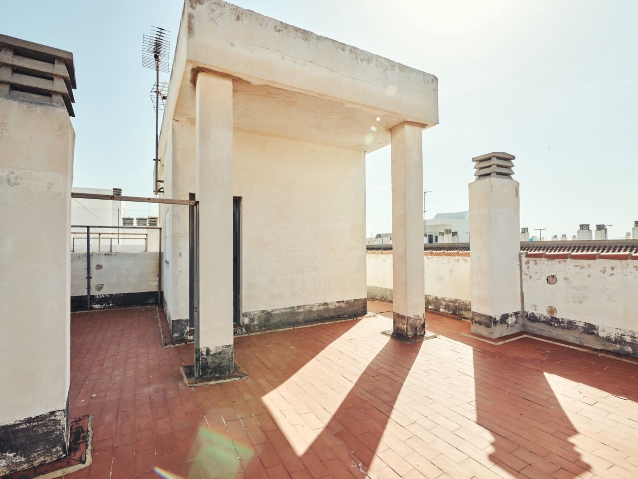 Apartamento de 2 habitaciones en Torrevieja en venta - 118.500 € (Ref: 9930032)