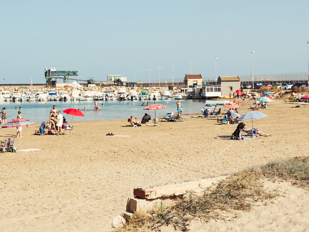 Apartamento de 2 habitaciones en Torrevieja en venta - 118.500 € (Ref: 9930032)
