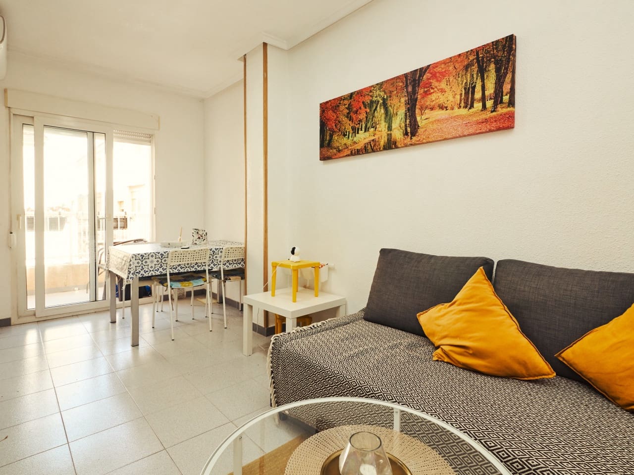 Apartamento de 2 habitaciones en Torrevieja en venta - 118.500 € (Ref: 9930032)