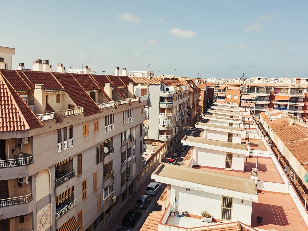 Apartamento de 2 habitaciones en Torrevieja en venta - 118.500 € (Ref: 9930032)