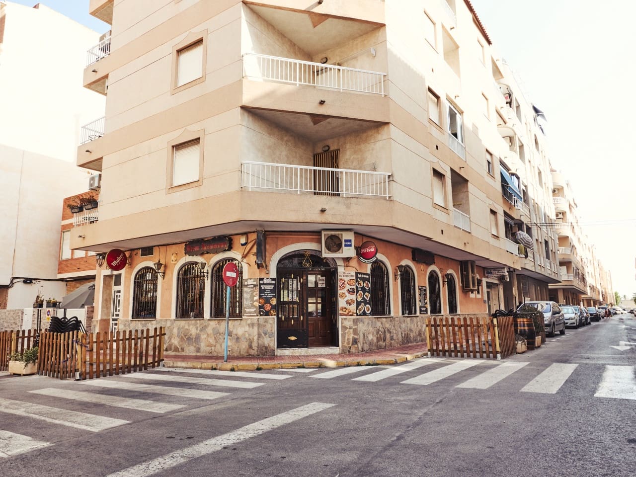 Apartamento de 2 habitaciones en Torrevieja en venta - 118.500 € (Ref: 9930032)
