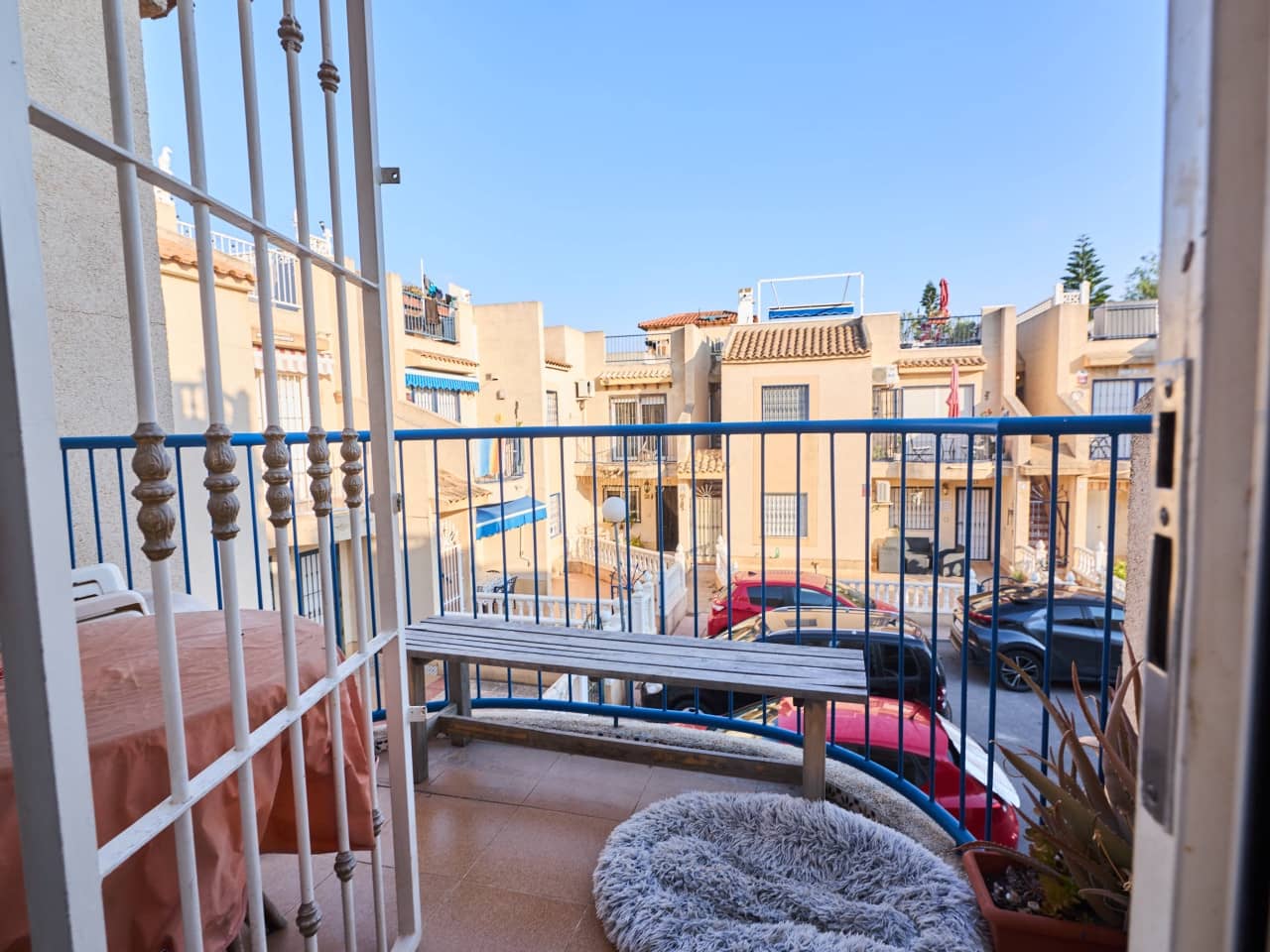 2 soverom Villa til salgs i El Chaparral med svømmebasseng garasje - € 115 000 (Ref: 9941187)