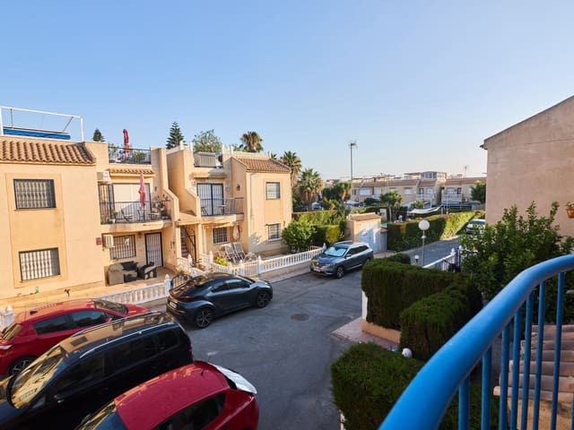 2 chambre Villa/Maison à vendre à El Chaparral, Torrevieja avec piscine garage - 115 000 € (Ref: 9941187)
