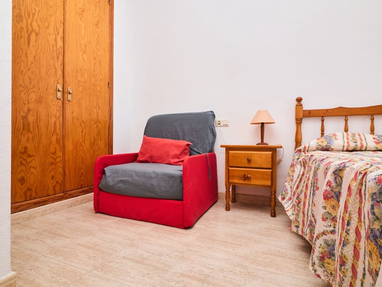 1 soveværelse Lejlighed til salg i Torrevieja med swimmingpool garage - € 159.900 (Ref: 9941188)